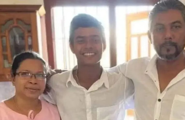 ක්‍රිකට් ක්‍රීඩක දුනීත් වෙල්ලාගේ පියාණන් දිවිසැරිය නිමා කරයි  BBCMirror.lk .   CNN-Mirror.com ‘ asianewsplusone.com   sfmnewslk.com මාධ්‍යවේදී  කොලින් හරිශ්චන්ද්‍ර