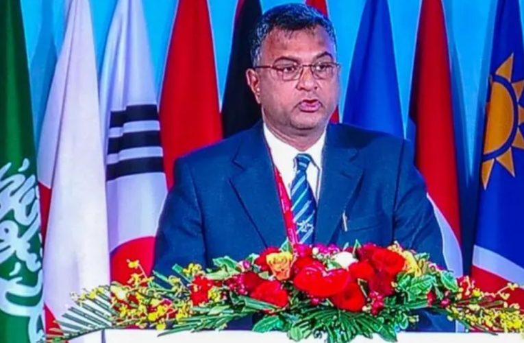 ‘සැබෑ සාමය සාක්ෂාත් කරගත හැකි වනුයේ ගැටුම් අවසන් කිරීමෙන් පමණක් නොවේ” – ආරක්‍ෂක ලේකම් පවසයි BBCMirror.lk .   CNN-Mirror.com ‘ asianewsplusone.com   sfmnewslk.com