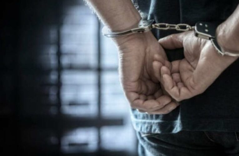 T81 ගිනිඅවියක් සමග බැකෝ සමන්ගේ සමීපතමයෙක් අත්අඩංගුවට