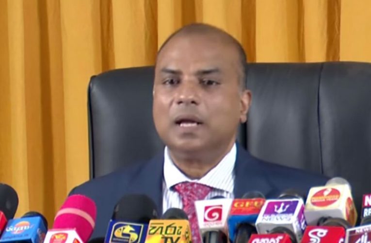 අල්ලස් ලොක්කාගේ පත්වීම නිසා පාර්ලිමේන්තු වරප්‍රසාද උල්ලංඝනය වෙලා – දයාසිරිගෙන් වරප්‍රසාද ප්‍රශ්ණයක් BBCMirror.lk .   CNN-Mirror.com ‘ asianewsplusone.com   sfmnewslk.com