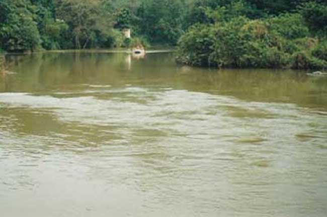 ගංගා ද්‍රෝණි කිහිපයක ජල මට්ටම ඉහළට – අවධානයෙන් ඉන්න