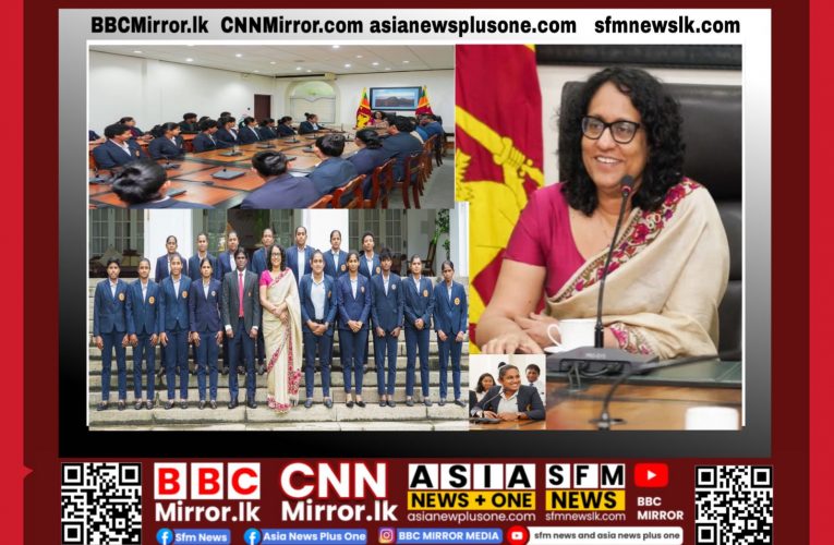 ශ්‍රී ලංකා කාන්තා ක්‍රිකට් කණ්ඩායම අගමැති හරිනි හමුවෙයි.. BBCMirror.lk  CNN-Mirror.com ‘ asianewsplusone.com   sfmnewslk.com