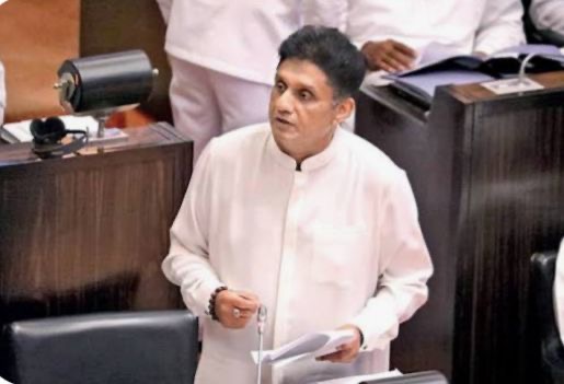 යුක්තිය ඉටු කිරීමට  පෙනී සිටිනවා.!