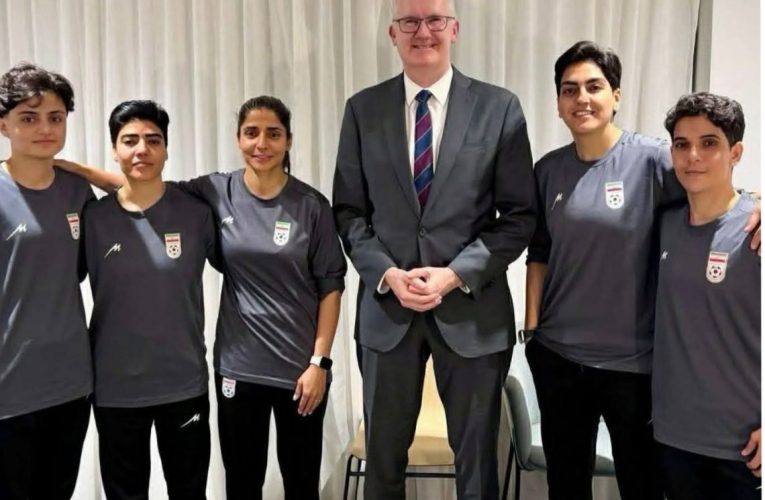 ඉරාන කාන්තා පාපන්දු කණ්ඩායමේ ක්‍රීඩිකාවන් පස් දෙනෙක් ඕස්ට්‍රේලියාවේදී සරණාගතභාවය ඉල්ලයි