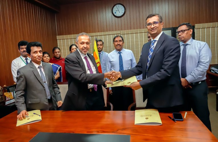 වාහන අංක තහඩු මුද්‍රණය යළිත් ඇරඹේ.!