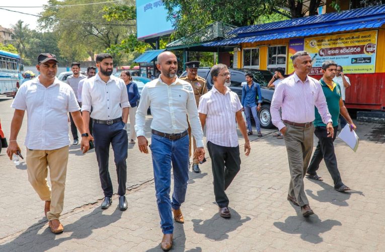 අලුත් අවුරුදු නිවාඩුවට ගමේ ගිහින් එන මගී ජනතාව වෙනුවෙන් අතිරේක බස් රථ