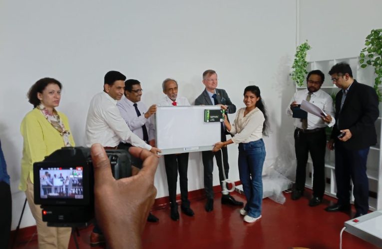 Netherlands Deputy Ambassador Opens New Digital Resource Center at Hantana