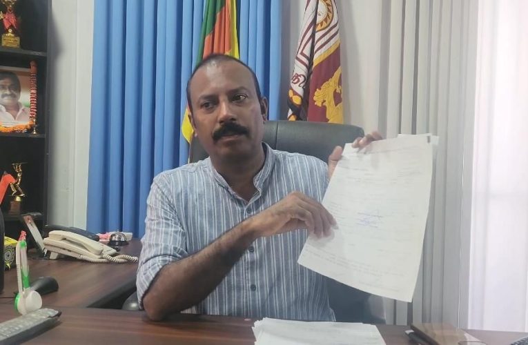 නුවරඑළිය ප්‍රාදේශිය සභා සභාපතිවරයාගේ අත්සන ව්‍යාජ ලෙස යොදා සේවකයෝ එකොළොස් දෙනෙකුට පඩි ගෙවලා.