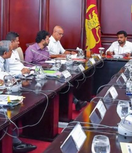 කෘෂි සහ කර්මාන්ත අංශවල තරුණ ව්‍යවසායකයන් වෙනුවෙන් ලබාදෙන අඩු පොලී බැංකු ණය පහසුකම්