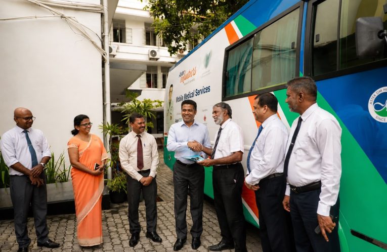 විධිමත් පොදු ප්‍රවාහනයක් වෙනුවෙන් ක්‍රියාත්ම අහඹු මත්ද්‍රව්‍ය පරීක්ෂා වැඩසටහන වෙනුවෙන් සෞඛ්‍ය අමාත්‍යංශයෙන් තවත් ජංගම බස් රථයක්..