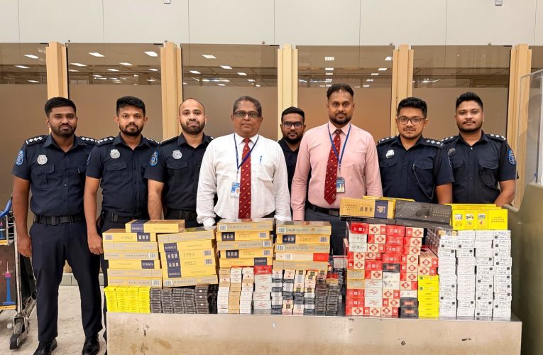 මිලියන 59 කට අධික දුම්වැටි ගුවන් තොටුපල දී අත්අඩංගුවට.