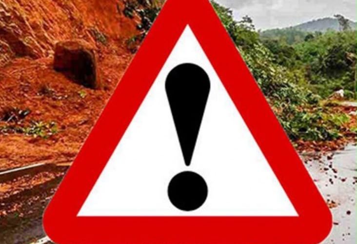 කොළඹ, කළුතර සහ කෑගල්ලට නායයෑම් අනතුරු ඇඟවීම්