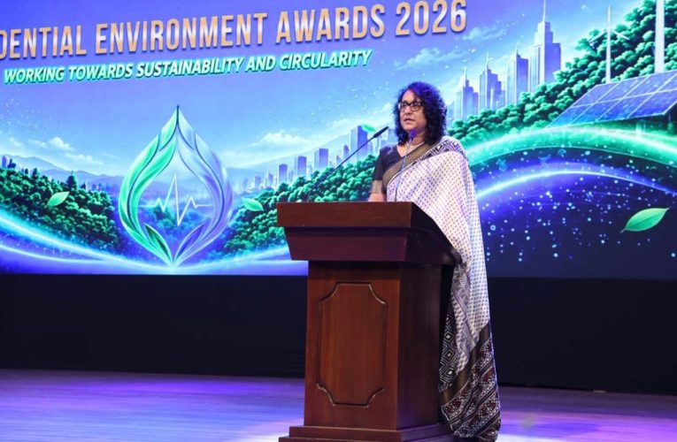 කාවන්තිස්ස හස්තියාගේ වියෝව රජය දැඩි කම්පාවට පත්කළා | காவந்திஸ்ஸ யானையின் இழப்பு அரசாங்கத்துக்கு மிகுந்த அதிர்ச்சியளிக்கிறது | The Government is deeply saddened by the loss of the Tusker Kavanthissa